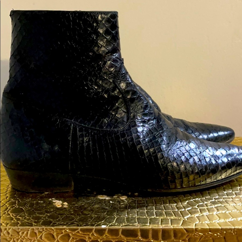 Saint Laurent Boots